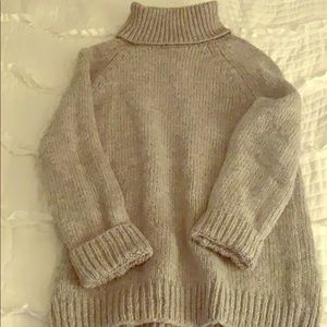 GAP Chunky knit turtleneck sweater